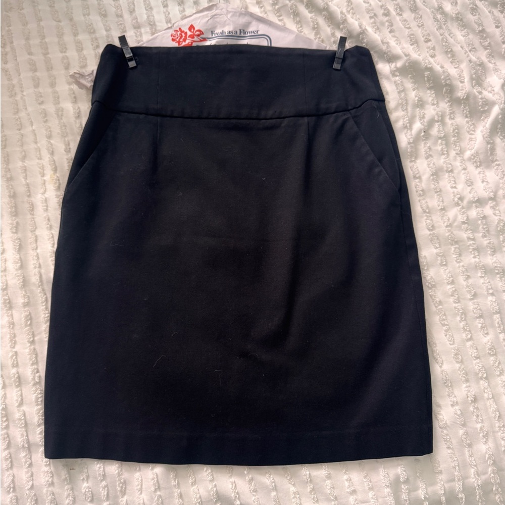 Banana Republic Classic Black Pencil Skirt